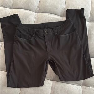 LuluLemon Men’s Classic Black Trousers size 32